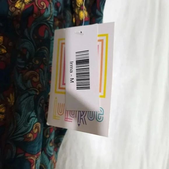 LuLaRoe Women's Size M Blue Floral Print s/s Drop Shoulder Irma Tunic Top - Picture 3 of 5